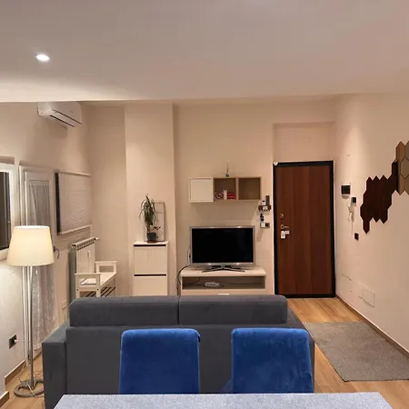 New, Bright, Cozy With View * Флоренция