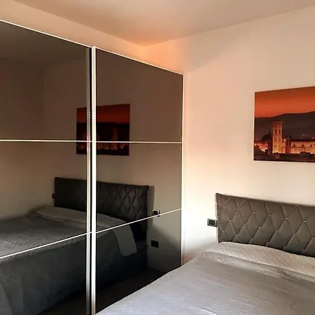 Lejlighed New, Bright, Cozy With View